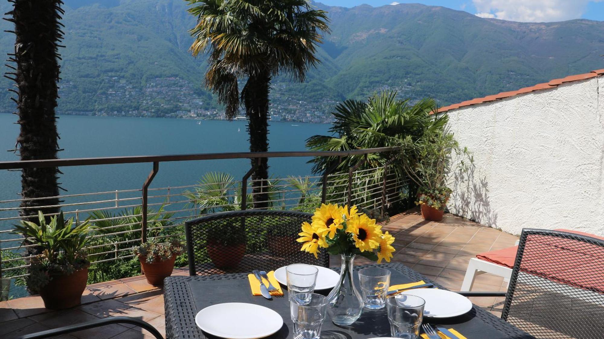 Casa Roccia Apartment Pino Lago Maggiore Ngoại thất bức ảnh